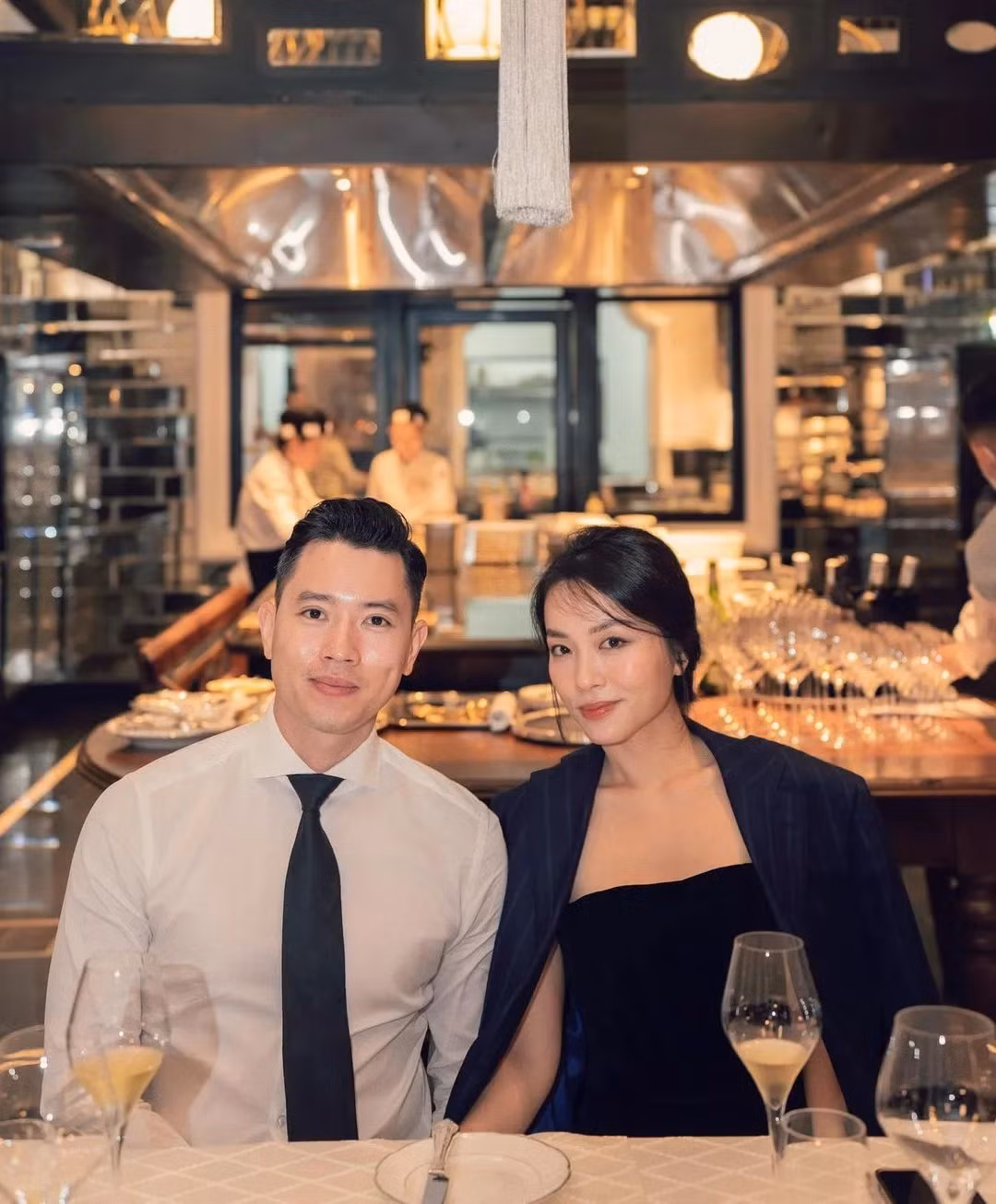 Từng có lần mang tiếng là "ăn bám" bạn trai, Hà Trúc khiến mọi người phải gạt bỏ ngay định kiến này bằng màn đáp trả cực gắt: "Có một công ty và một (vài) căn nhà trước 24 tuổi".