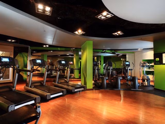Phòng tập gym hiện đại. Ảnh: Booking