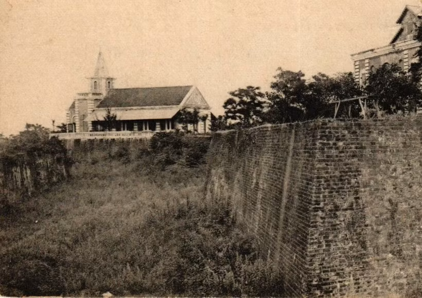 Nha khoa bang tre nhat trieu Nguyen va bai hoc 'ngam mieng, troi luoi'