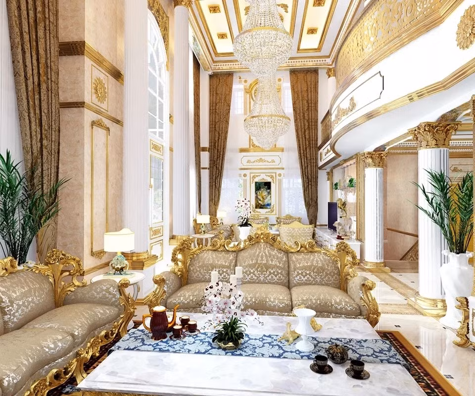 Bên trong nhà mang phong cách cổ điển kết hợp hiện đại với gam màu vàng trắng chủ đạo. Ảnh: FBNV
