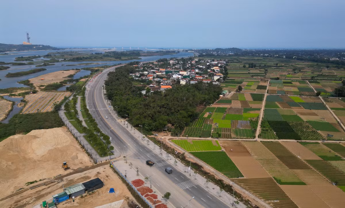 Can canh du an 1.000 ty khien cuu Bi thu Quang Ngai xo kham