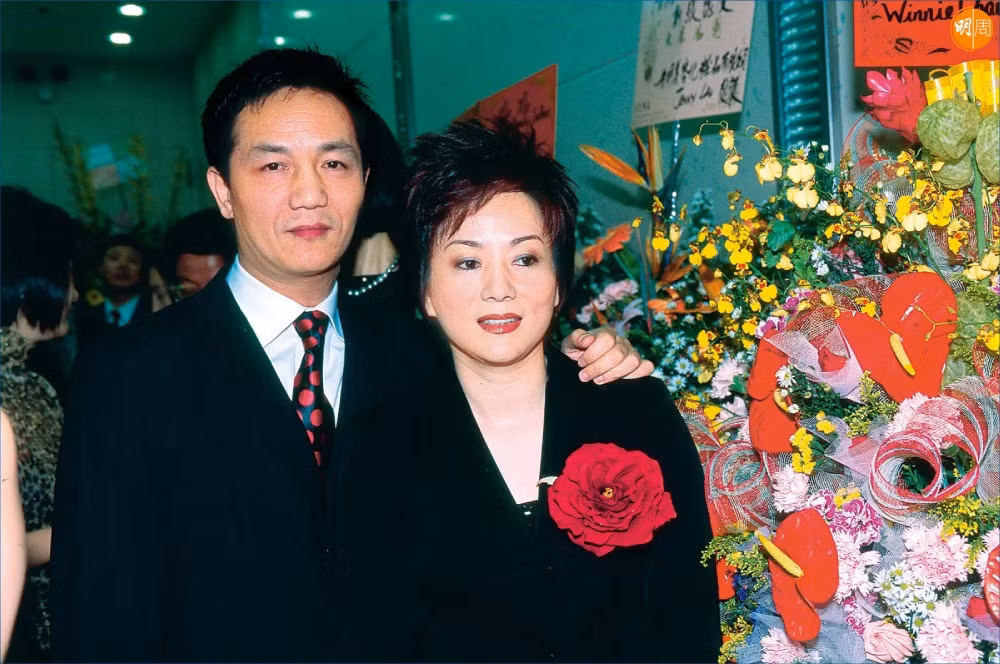 Công việc làm ăn phát đạt, Chu bắt đầu chuyển hướng sang nhiều lĩnh vực khác. Với sự giúp đỡ của vợ - bà Mao Ngọc Bình, công việc kinh doanh của Chu ngày càng mở rộng, thậm chí ông còn thành lập công ty riêng.