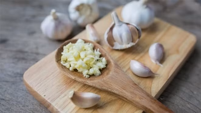 Điều gì xảy ra với cơ thể khi bạn thường xuyên ăn tỏi? Dieu gi xay ra voi co the khi ban thuong xuyen an toi?