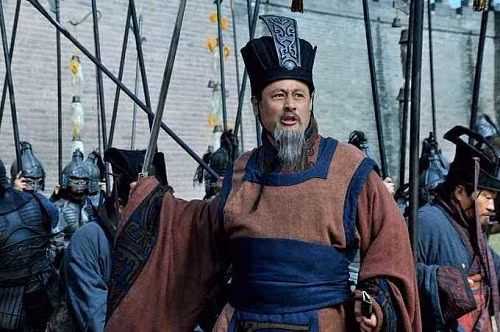 Vi sao Tuan Uc lai pho tro Tao Thao chong lai Luu Bi?-Hinh-2