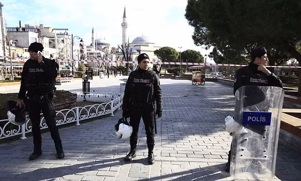 It nhat 10 nguoi thiet mang trong vu no o Istanbul