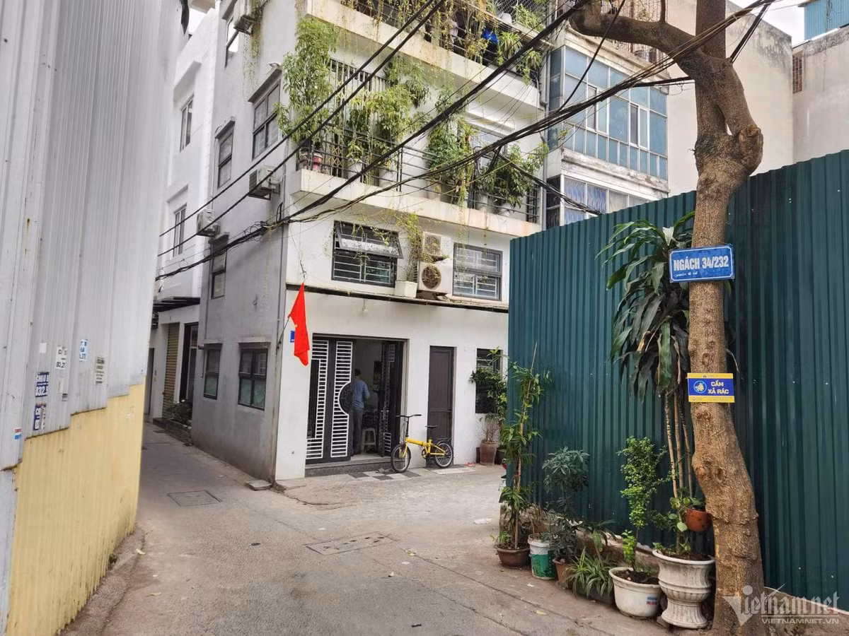 Căn nhà trong ngõ tăng giá chóng mặt sau khi “mặc áo mới“ Can nha trong ngo tang gia chong mat sau khi “mac ao moi“