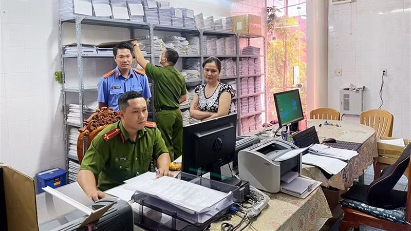Trục lợi quỹ BHXH: Đề xuất thanh tra BHYT cơ sở tư nhân Truc loi quy BHXH: De xuat thanh tra BHYT co so tu nhan