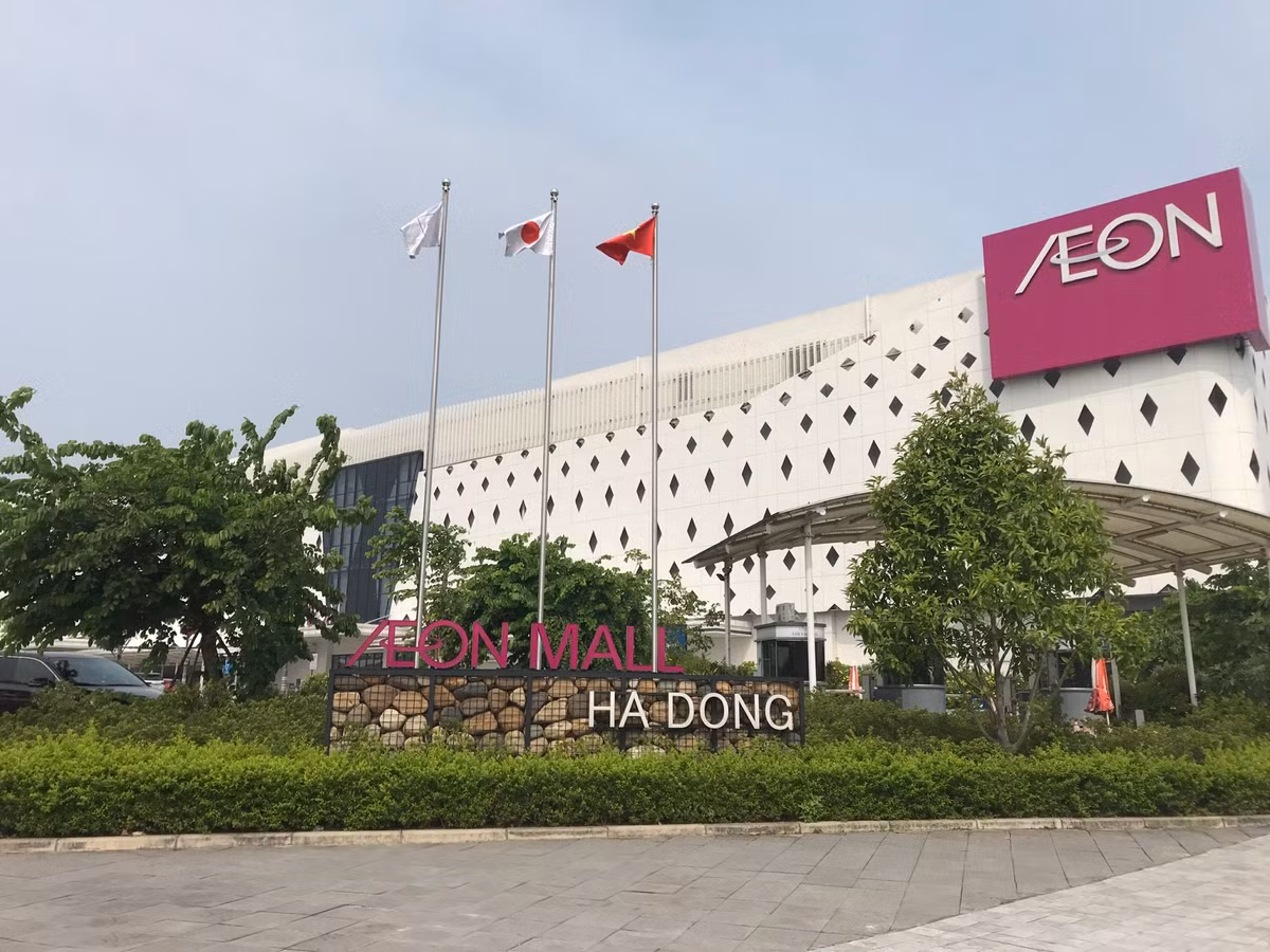 AEON Mall co them du an moi, cac TTTM hoat dong the nao?