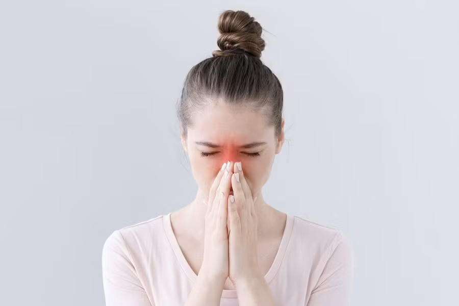 Nghẹt mũi thường xuyên chớ chủ quan, có thể ung thư "ghé thăm" - Hình 2 Nghet mui thuong xuyen cho chu quan, co the ung thu