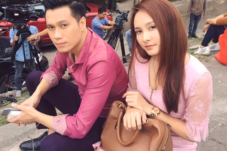 Thời điểm đóng chung phim “Sống chung với mẹ chồng”, Bảo Thanh bị đồn thả thính Việt Anh khiến Trần Hương ngầm lên tiếng cảnh cáo.