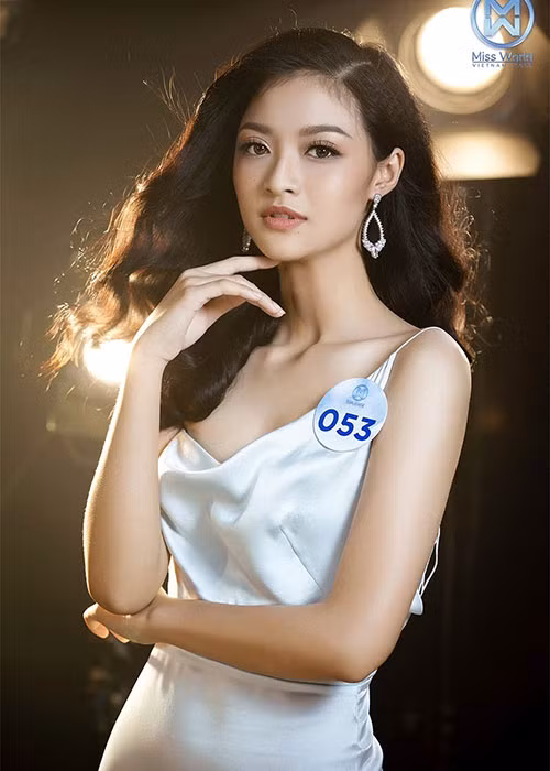 Nguyễn Hà Kiều Loan đến từ Quảng Nam, sinh năm 2000.