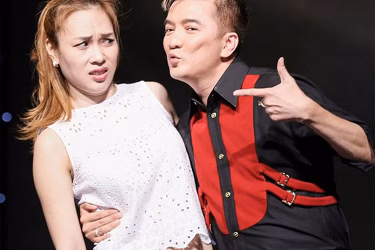 Mỹ Tâm cho rằng Mr Đàm thích cô vì tình cảm xuất phát từ trái tim. Còn cô thích Đàm Vĩnh Hưng vì "thấy anh ấy thích tôi nhiều như thế nên tôi thích lại anh ấy mà thôi". Ảnh: An ninh thủ đô