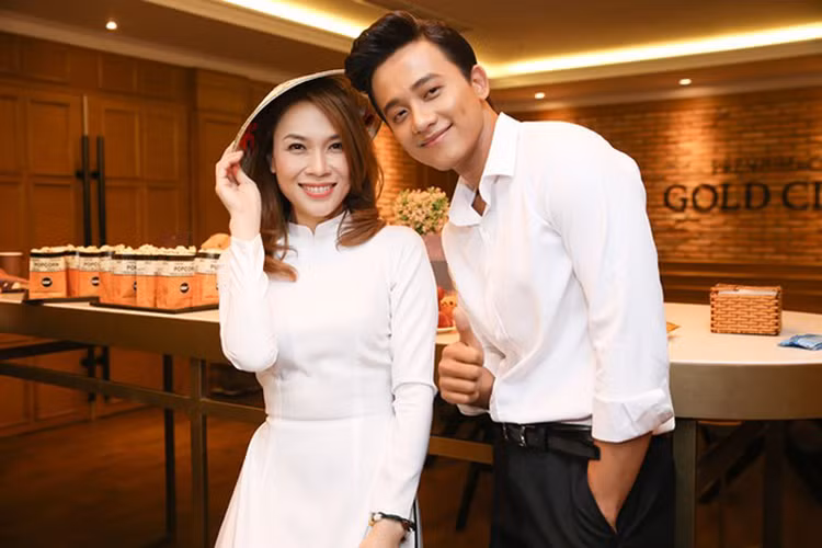 Cặp đôi tin đồn thường xuyên cùng nhau tham gia các sự kiện với nhiều hành động thân mật. Ảnh: An ninh thủ đô