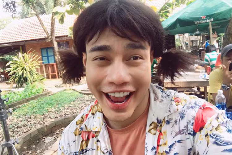 Anh hai khong do noi cua Le Duong Bao Lam