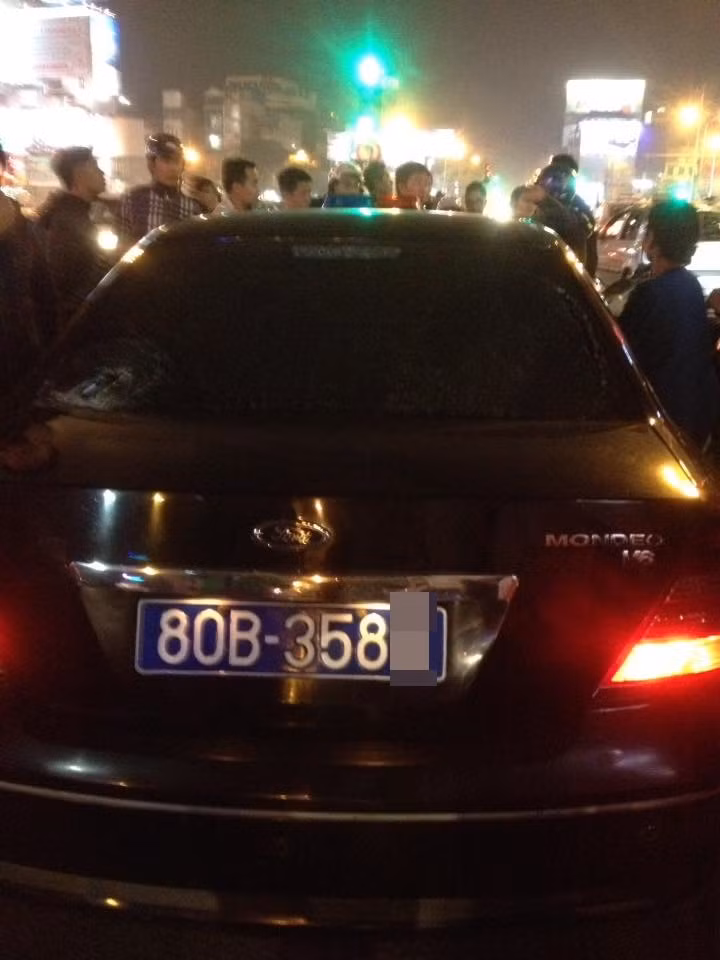 Ban Kinh te TW thong tin lai xe bien xanh gay tai nan bo chay