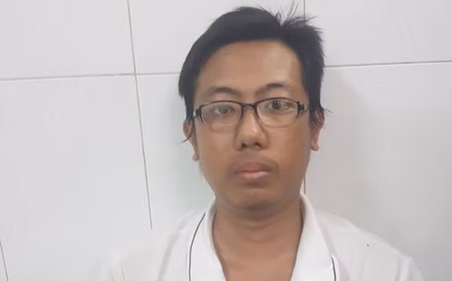 Sát hại cô ruột bằng búa, cháu gọi điện báo công an Sat hai co ruot bang bua, chau goi dien bao cong an