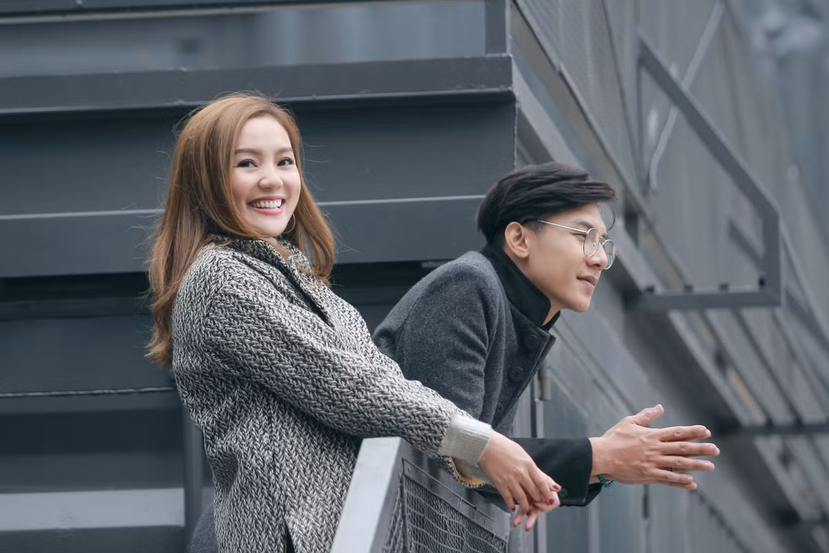 Trải lòng về hoạt động nghệ thuật trong một năm qua, dù không có nhiều sự xuất hiện ồn ào trước truyền thông nhưng Ngọc Anh đã có những dấu ấn trong âm nhạc.