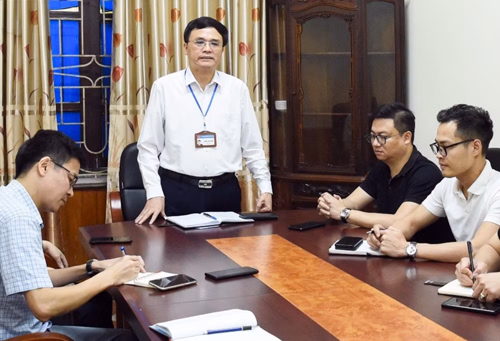 Nhà máy gạch tập kết phế liệu: Chủ tịch thị xã Quế Võ nói gì? - Hình 2 Nha may gach tap ket phe lieu: Chu tich thi xa Que Vo noi gi?-Hinh-2