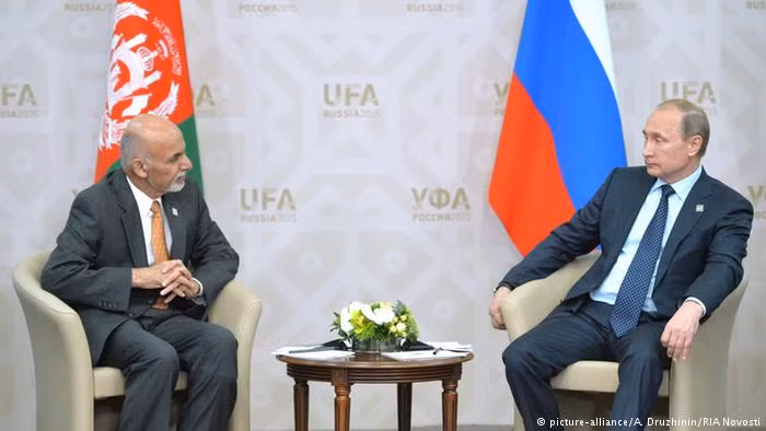 Trong nhiều năm, Nga đã tránh can dự vào các cuộc xung đột ở Afghanistan. Tuy nhiên, khi tình hình địa chính trị mới đang nổi lên trong khu vực, dường như Nga đã quyết định không “trung lập” trong cuộc xung đột kéo dài ở Afghanistan. Ảnh: DW.