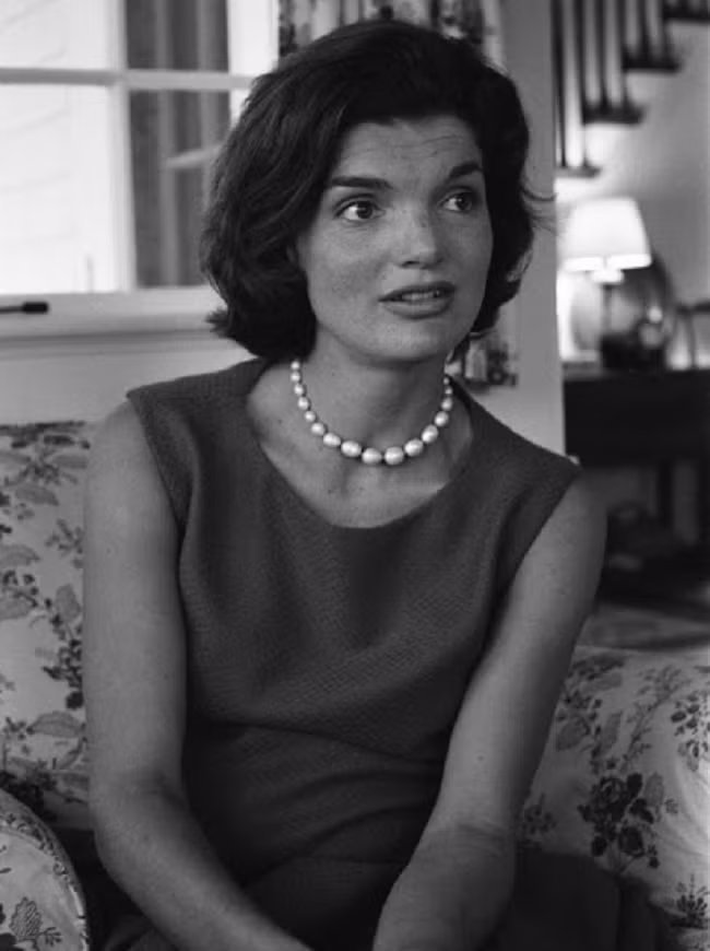 Cựu Đệ nhất phu nhân Mỹ Jackie Kennedy trong bức ảnh chụp năm 1960. Ảnh: VT.