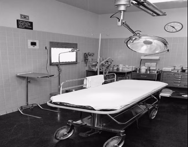 Ảnh chụp phòng cấp cứu trong bệnh viện Parkland Memorial nơi Tổng thống Kennedy đã được đưa vào sau khi trúng đạn. Ảnh: ATI.