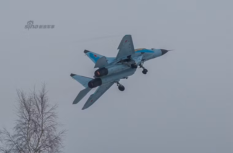 Dự kiến, BQP Nga sẽ mua không dưới 170 chiếc MiG-35 để thay thế hoàn toàn các máy bay tiêm kích hạng nhẹ MiG-29. Nguồn ảnh: Sina