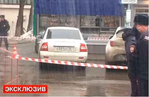 Xe cho nghi pham ban doi thu cua TT Putin lo dien