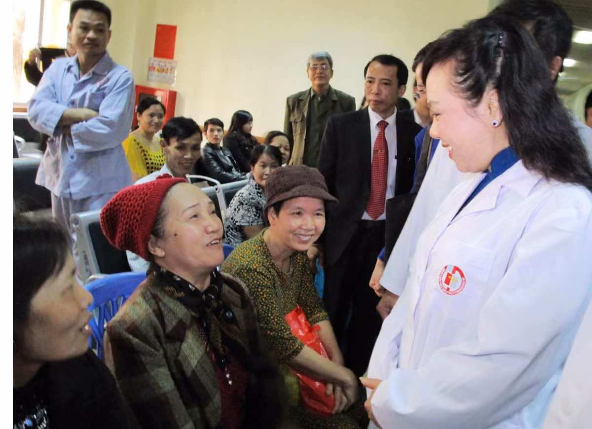 Nguyên Bộ trưởng cũng biết ơn sự chỉ đạo quyết liệt của Thủ tướng Nguyễn Xuân Phúc, các Phó Thủ tướng và khẳng định, nếu không có sự chỉ đạo quyết liệt thì ngành không thể có kết quả được quốc tế đánh giá là có nhiều đổi mới, hội nhập thời gian qua. (Ảnh: Nguoiduatin). 