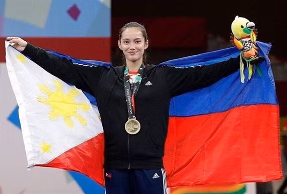 Tại Asiad 2018 ở Indonesia, Agatha giành HCĐ. Nhưng phải đến sau SEA Games 30, với 2 tấm HCV trên sân nhà, danh tiếng của cô mới vang xa. 