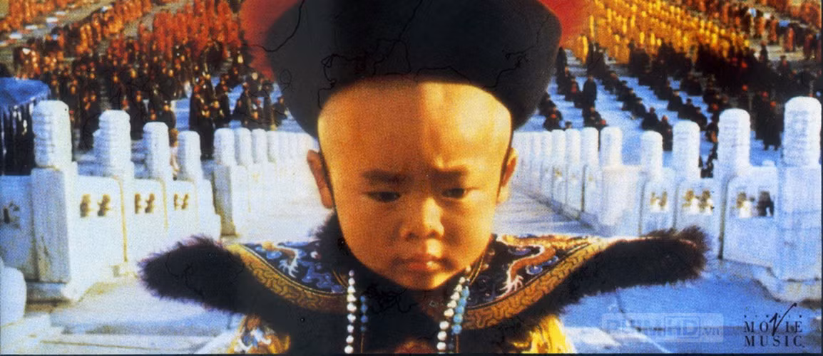 “Hoàng đế cuối cùng” (The Last Emperor) đã giành tổng cộng 9 giải Oscar, bao gồm cả giải Phim hay nhất và Đạo diễn xuất sắc nhất, đồng thời là phim nước ngoài (Trung Quốc) cuối cùng cho đến nay giành giải Phim hay nhất trong lịch sử Oscar, là niềm tự hào của điện ảnh châu Á.