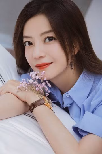 Tat ca phim anh cua Trieu Vy sap bi go bo vinh vien?-Hinh-2