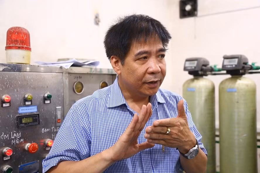 TS Lê Thanh Hải chỉ ra nguyên nhân thật sự khiến 8 người chạy thận tử vong TS Le Thanh Hai chi ra nguyen nhan that su khien 8 nguoi chay than tu vong