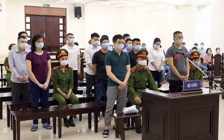 Xet xu Nhat Cuong buon lau: Tuyen an hon 100 nam tu cho 14 bi cao