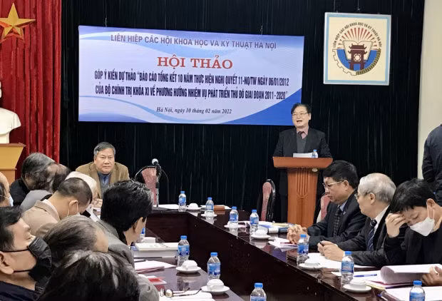Doi ngu tri thuc dong gop y kien phat trien Thu do