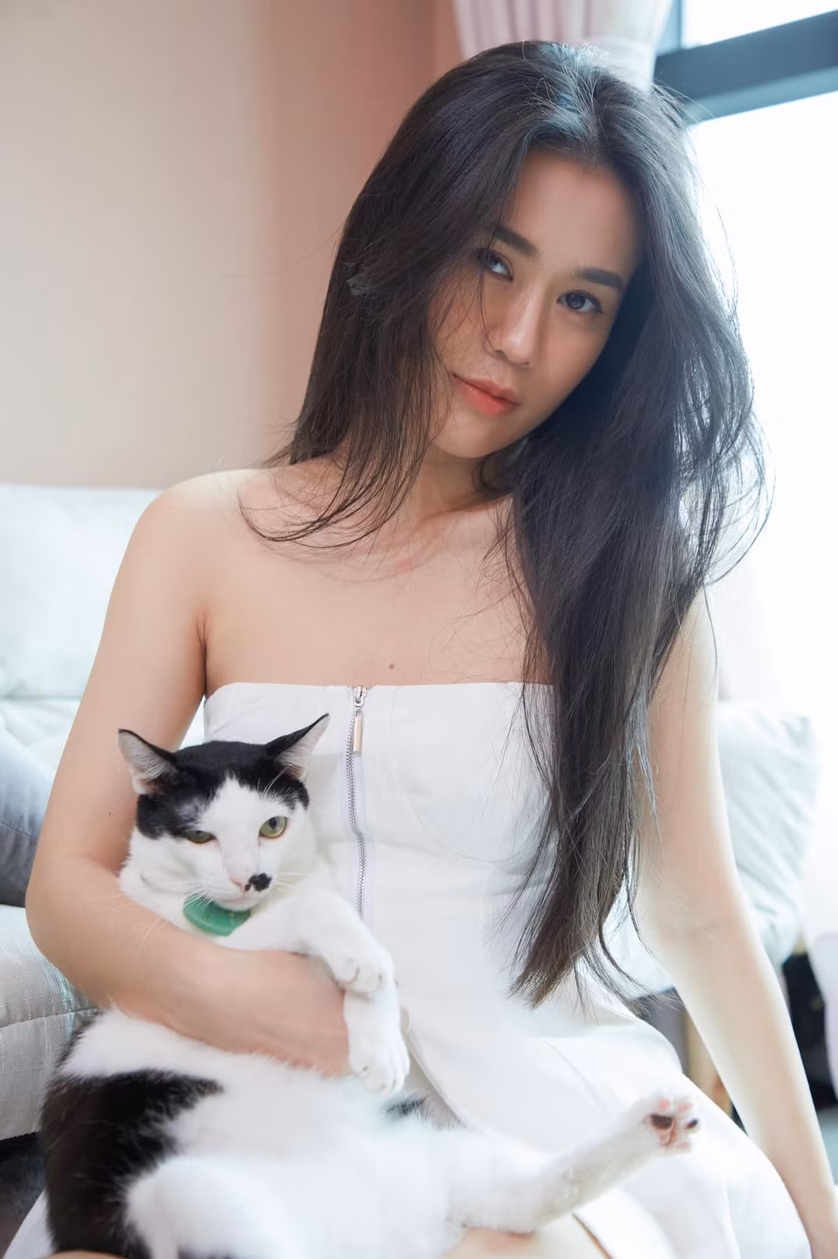 Ngọc Thảo tên đầy đủ là Lê Trương Ngọc Thảo, cô nàng từng giành giải quán quân mùa thứ hai của cuộc thi Ngôi sao thời trang 2009.