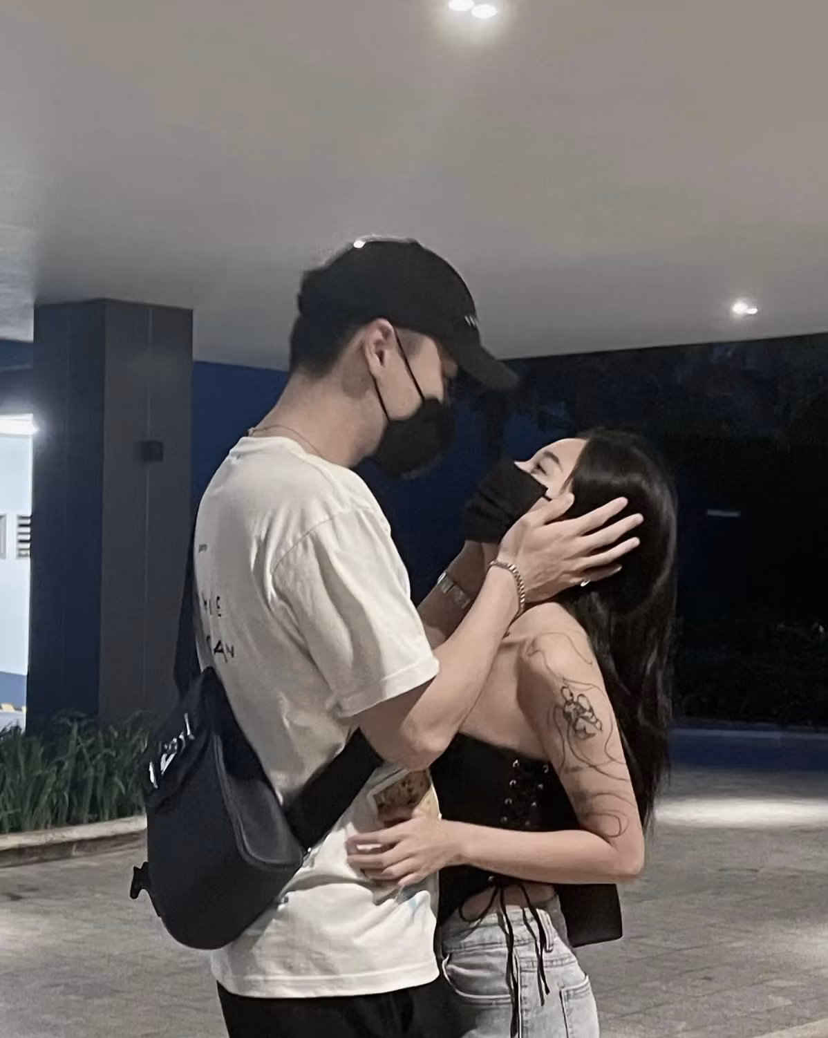 Sau khi chia tay nữ streamer, Bụt tìm được hạnh phúc mới bên nàng hot girl sinh năm 2004 sở hữu triệu người theo dõi.