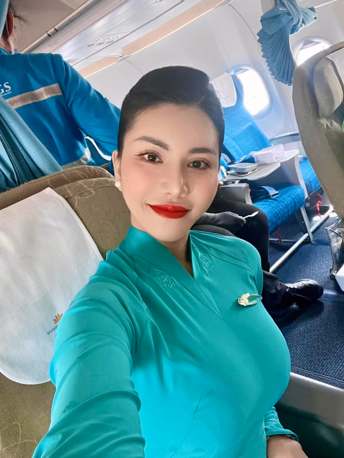 Vương Ngọc Loan (thường gọi là Loan Vương), là một trong những nữ tiếp viên hàng không được biết tới khi tham gia các cuộc thi sắc đẹp.