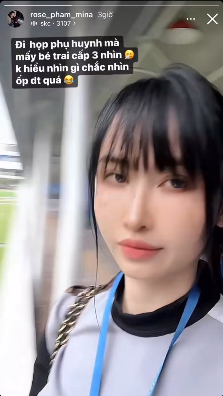 Mới đây vợ đại gia Minh Nhựa có chia sẻ khi đi họp phụ huynh cho con nhân ngày tựu trường nhanh chóng gây chú ý.