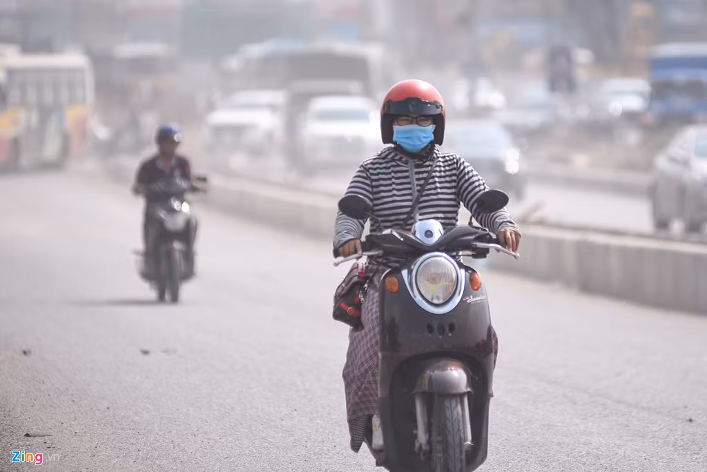 Điểm đo có chất lượng không khí thấp nhất là Học viện Tài Chính với chỉ số AQI là 179. Các điểm đo ở trung tâm Hà Nội như Bảo Linh (Hoàn Kiếm) là 161, Hàng Trống (Hoàn Kiếm) là 170, Trần Quang Khải là 160. Các điểm đo khác như ngã 6 Ô Chợ Dừa là 164, Thái Hà (Đống Đa) là 155, Ngã Tư Sở là 156.