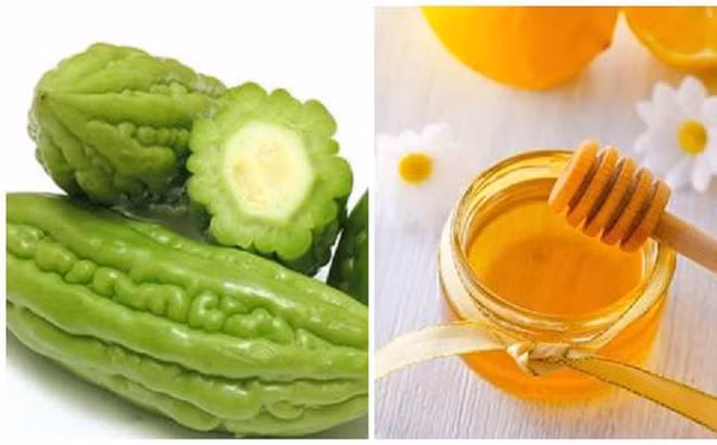 Sau đó, bạn cho mướp đắng vào máy xay sinh tố và xay nhuyễn. Ảnh: sohacdn.