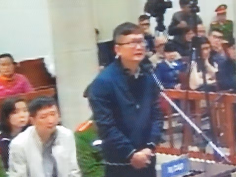 Bị cáo Đinh Mạnh Thắng tại Tòa sáng nay.