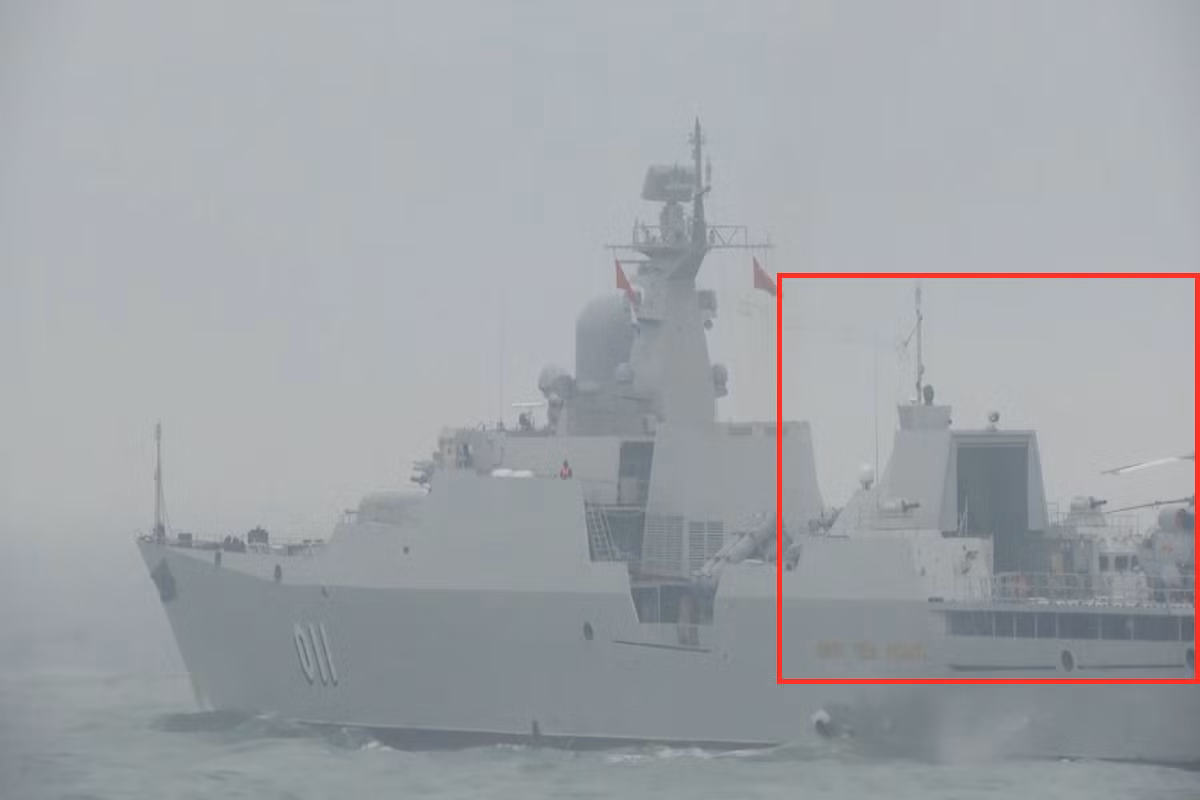 Hiện thì chỉ có tàu 011 - Đinh Tiên Hoàng được nâng cấp thêm nhà chứa trực thăng và hy vọng trong tương lai cả 3 tàu hộ vệ tên lửa Gepard còn lại của Việt Nam cũng sẽ được nâng cấp tương tự. Hình ảnh nhà chứa máy bay di động trên tàu 011 được thu gọn lại giúp trực thăng Ka-28 hoạt động dễ dàng trên sàn đáp máy bay.