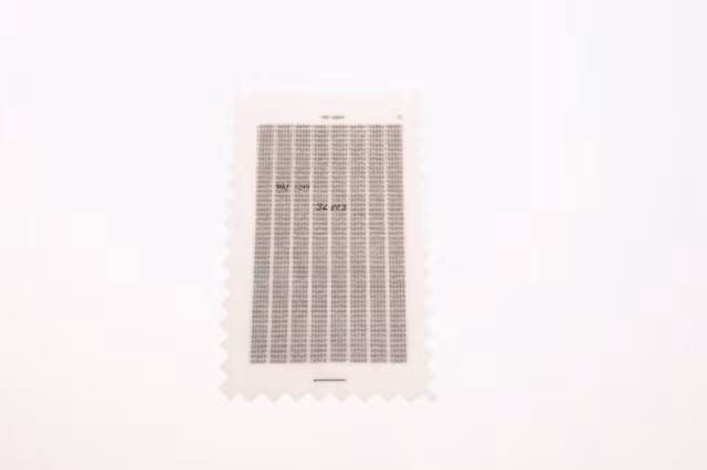 Ít ai biết rằng những tập giấy dùng 1 lần được CIA sử dụng để mã hóa các thông tin bằng những ký tự đặc biệt. Những tờ giấy này được dùng theo cặp, 1 tờ mã hóa và tờ kia giải mã. Khi một tờ giấy được sử dụng xong, nó sẽ bị tiêu hủy để đảm bảo bí mật không bị lộ.