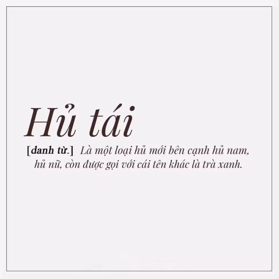 Cư dân mạng gọi Hải Tú là "trà xanh" - cụm từ dùng để gọi những cô nàng bên ngoài tỏ ra thanh thuần, ngây thơ nhưng thực chất rất mưu mô, chuyên "nhăm nhe" người đàn ông đã có chủ.