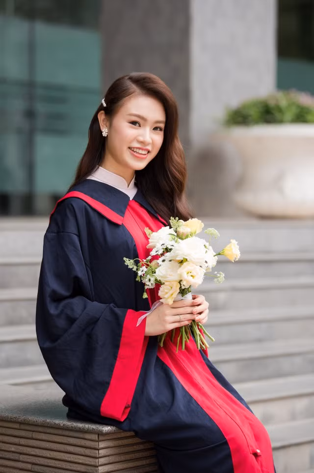 Ngọc Vân thay vì dấn thân vào showbiz cô đã lựa chọn tiếp tục theo đuổi sự nghiệp học hành, trở thành giảng viên.