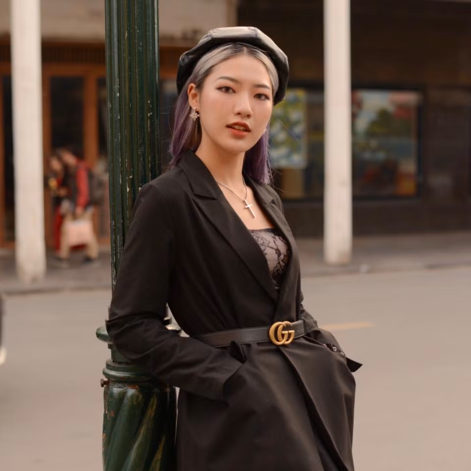 Hoàng Giang đã từng đạt được nhiều thành tích đáng nể như Top 5 Nữ sinh thanh lịch Thủ đô 2019, Top 20 Hot Face Vietnam Top Fashion and Hair 2020, tham gia MV Thu vội – Valentine 2017…