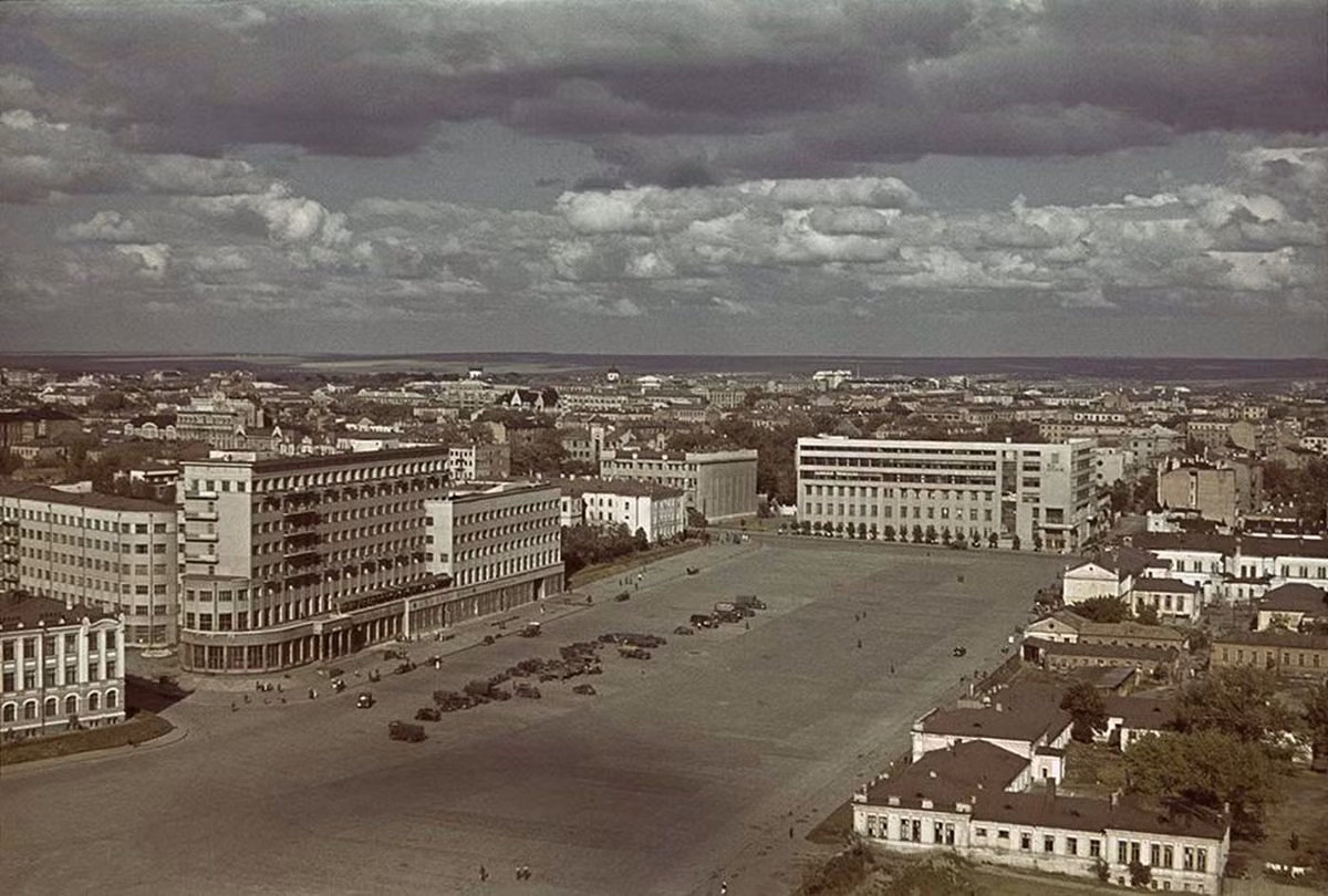 Toàn cảnh thành phố Kharkov năm 1941. (Nguồn ảnh RHP)