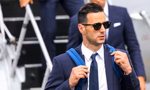 Tiền đạo Nikola Kalinic được cho là đã bị đuổi về nước. Ảnh: THE SUN