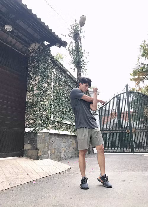Harry Lu bị chụp trộm là một trong những tin tức sao Việt trong ngày 13/6.