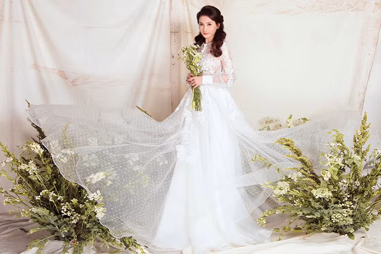 Đóng "Ngày ấy mình đã yêu" cùng Nhã Phương, Bảo Thanh không tránh được việc bị so sánh với bạn diễn bằng tuổi.